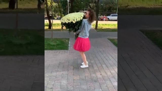 БУКЕТ БЕЛЫХ РОЗ. Где купить свежие розы в Днепре. Магазин цветов отзывы смотреть онлайн