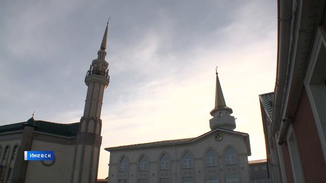 В мечетях Удмуртии начались массовые богослужения смотреть онлайн