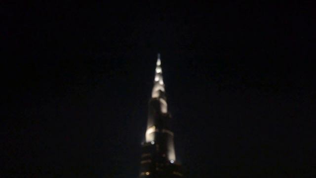 Бурдж Халифа ночью/Burj Khalifa at night. смотреть онлайн