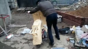 Первый раз заводим мотороллер "Вятка ВП-150" 1966 года после долгого простоя и реставрации