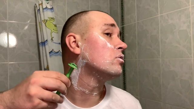 Бритьё! СпивакЪ корица крем для бритья. Old Spice original Omega 40099. Jungle story Wilkinson Swor