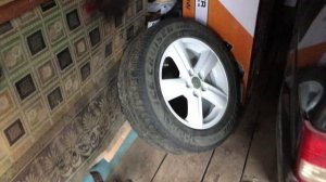 Подготовка зимней резины (замена шипов).