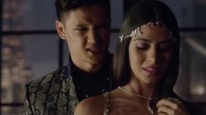 "Сумеречные охотники". Магнус флиртует с Алеком. (1х04)