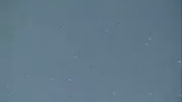 Massive UFO 300 Small Ships In Sky смотреть онлайн