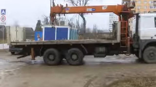 В Солнечногорске сносят несанкционированные гаражи и торговые палатки