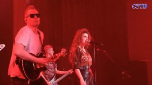 Новость из рубрики «Знай наших» – советская Кавер группа CoMixX Лауреат I степени.