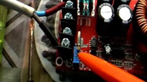 Как поднять напряженея и обзор DC-DC-20 А-1200 ват. повышающего преобразователя