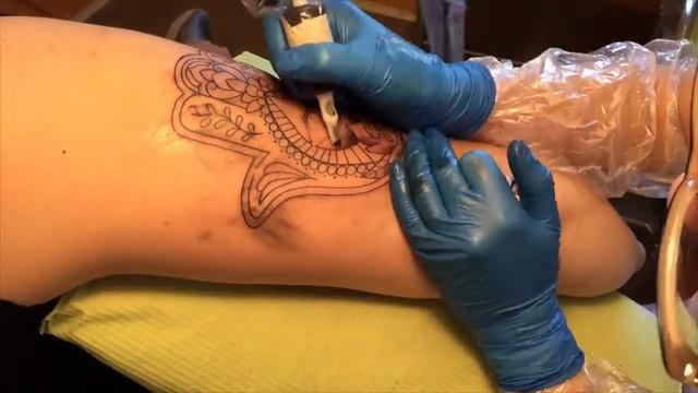 Timelapse Tattoo - Mano di Fatima - Billion Dollar Tattoo смотреть онлайн