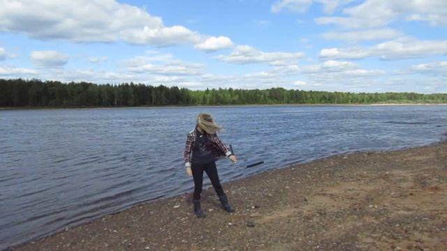 кручу НУНЧАКИ на фоне РЕКИ под музыку (#2) смотреть онлайн