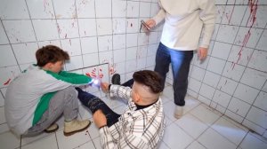 КТО ПОСЛЕДНИЙ ЗАКРИЧИТ В СТРАШНОМ ЛИФТЕ!