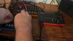 Roland E-4 J-6 T-8 Chilled Electronica Jam Aira Compact