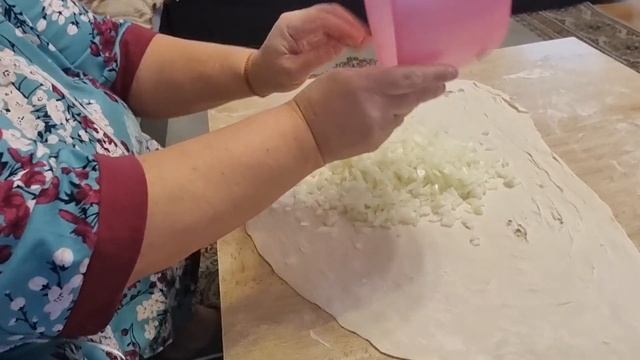 фкусная минутка-сытный и быстрый рецепт. курник срулетом )))))) смотреть онлайн