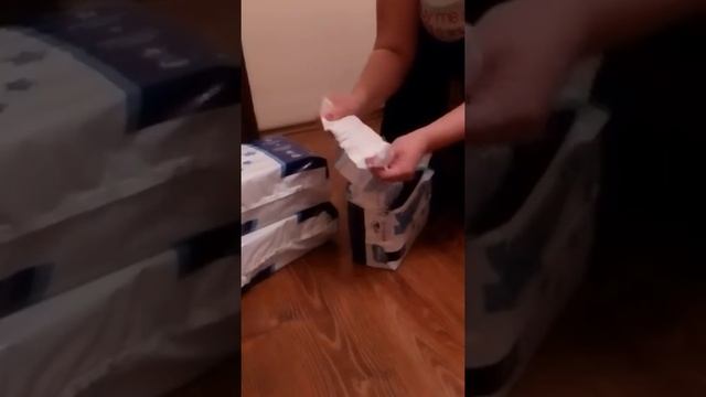 Подгузники Huggies Ultra Comfort 4 Disney Box для мальчиков Распаковка смотреть онлайн