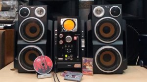 AIWA LEGENDARY SOUND EXPERIENCE i- BassModel No. CX-BK1 -Compact disc 5 deckreceiver-Max-power:135