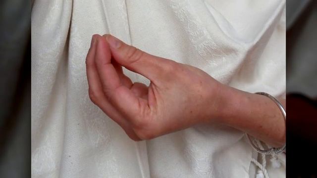 Уже 15 лет Моя Подруга Ест Исключительно Руками! Вилки прочь! И вот для чего смотреть онлайн