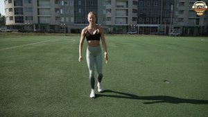 Выпад + сгибание плеч (разминка)