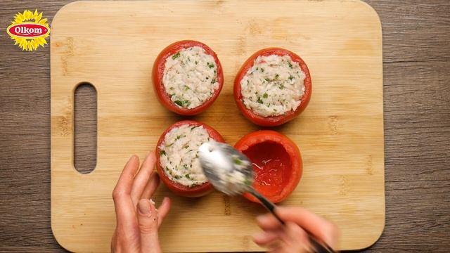 Томати, фаршировані рибою / Томаты, фаршированные рыбой / Tomatoes stuffed with fish