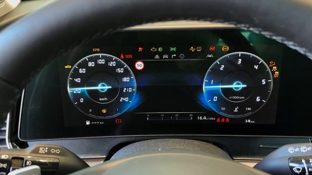 2023 Kia Sportage - Subcompact SUV! смотреть онлайн