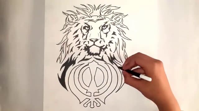 Making sketch of Khanda