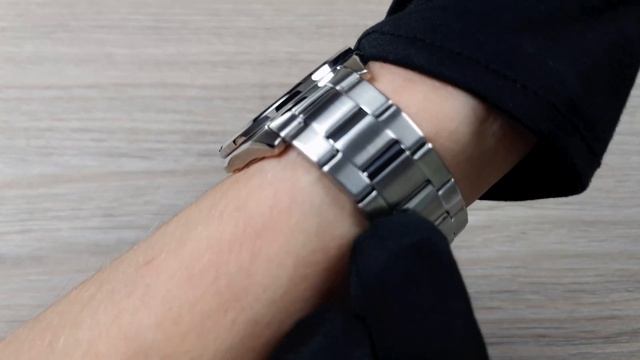 Очень Тонкие EDIFICE / Casio EFR-S107D-1A смотреть онлайн