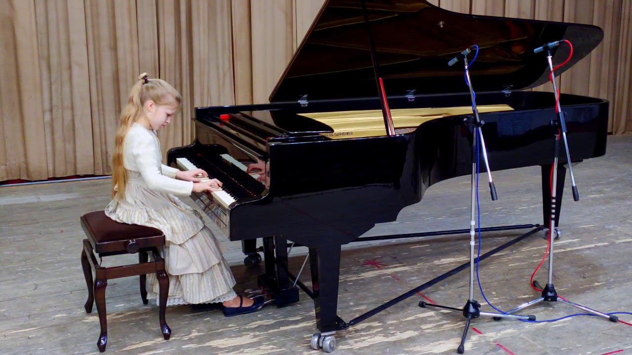 Ф.Кулау Сонатина До мажор, Р.Глиэр "Мелодия", исп. М. Куликова , преп. Боднева Г.В. Климовская ДМШ. смотреть онлайн