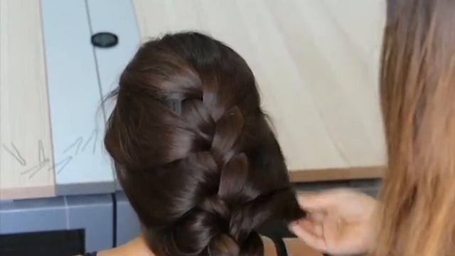 Коса-каскад. Легкая прическа на 1 сентября, прическа-трансформер