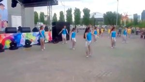 6 июля 2013 год День города Астаны. Танец "Дети солнца"