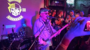 Павел Яцына , Красная Плесень , По реке плывёт топор .