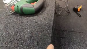 Спорт зал из магазина, Часть 3, чем резать толстые резиновые ковры