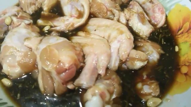 НЕОБЫЧНЫЙ ВКУС! Куриные крылышки в медово-соевом соусе.