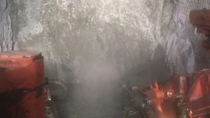 Underground mine Jumbo drilling 90 degree heading Sandvik dd422i (timelapse)