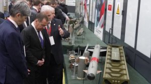 ??Дмитрий Медведев побывал на предприятии "Калашников концерн"