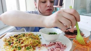 SnapSave.io-Мукбанг паэлья с морепродуктами, чука салат, щупальца, морковь по корейски #мукбанг