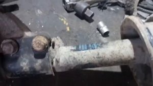 Хотел перебрать переднюю подвеску и тут началось... Рено меган Сценик 1 1,6 литра