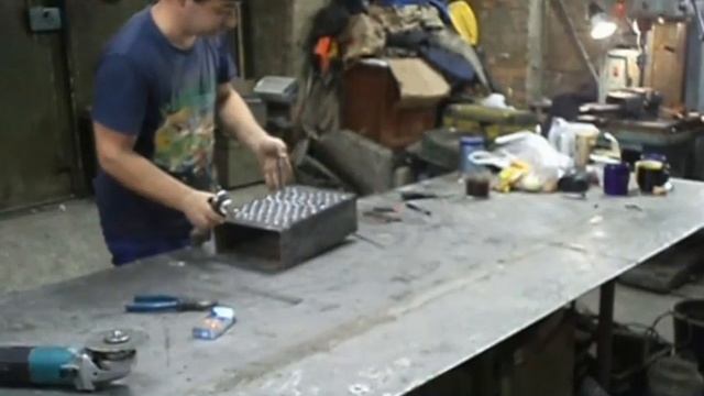 МАНГАЛ ВЕРТИКАЛЬНЫЙ СВОИМИ РУКАМИ смотреть онлайн