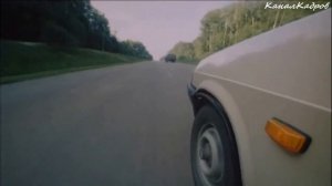 ВАЗ-2108 "Лада", хэтчбек из к/ф "Риск без контракта" (1992).