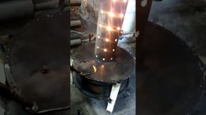 Печь на отработке из колесных дисков.