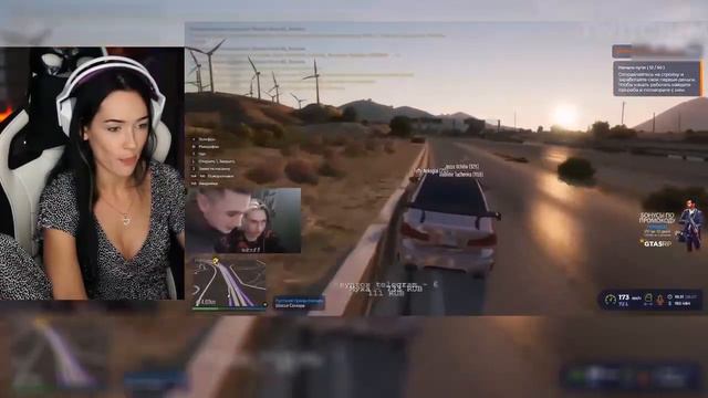 БУЛОЧКА СМОТРИТ Топ Моменты с Twitch | Пранк над Бустером | Встретили Даню Милохина | Подарок смотреть онлайн