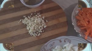 Тушеные рёбра / Как приготовить ребра тушеные в мультиварке
