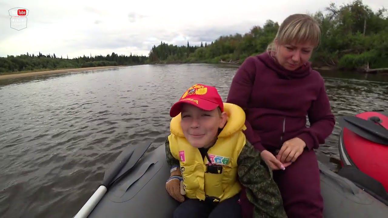 С семьёй на сплав, ночёвка в тайге с детьми в зимовье. смотреть онлайн