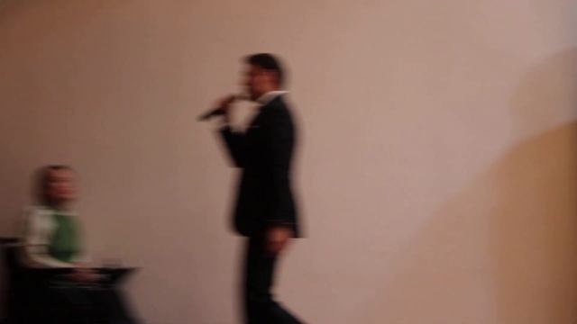 Дмитрий Риберо-Ферейра - Falling in Love With You смотреть онлайн