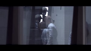 300 лет роботы держали людей взаперти под землей, но одному удалось сбежать