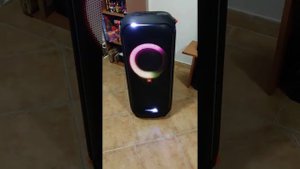 JBL Partybox 710 vs Sony Mhc v83d ???