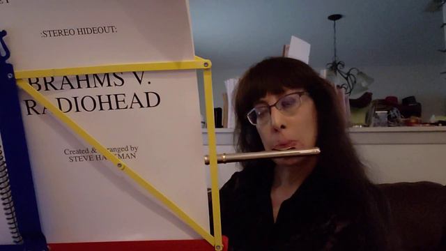 Brahms Vs Radiohead - Paranoid Android (flute part) смотреть онлайн