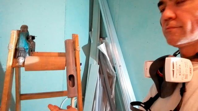 Приспособление имени Шайтера)))для навески инструментов на стремянку. Версия 1.1
