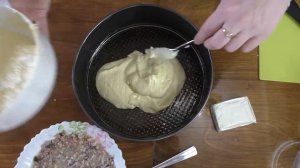 Быстрый рыбный пирог из консервов.Quick fish cake from canned food.