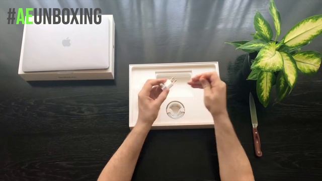 Unboxing MacBook Pro 13" 2019 смотреть онлайн