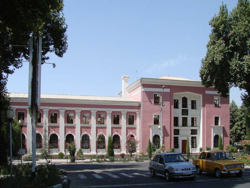 ДУШАНБЕ - Умар Зиёев смотреть онлайн