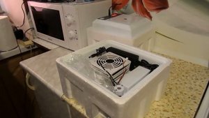 Обзор инкубатора с алишки, скоро будут птенчики