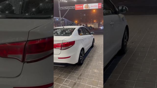 Киа Рио 2016г 1.4л автомат 3 владельца пробег 250 000 км цена 720’000₽ #киа #киарио #авто #авито #р
